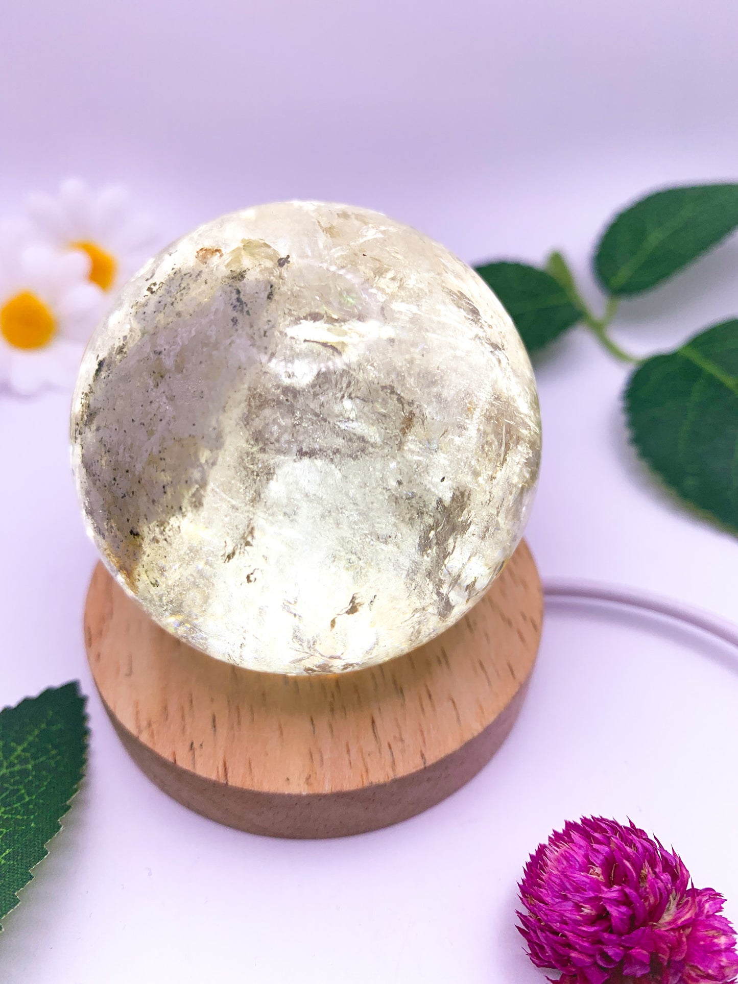 Garden quartz sphere